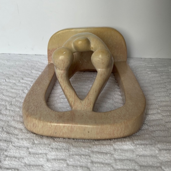 Soapstone Carving Handmade African Art Family Sculpture - Parents and Child - Picture 10 of 13